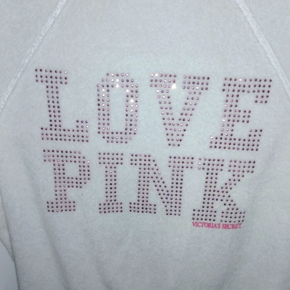 Y2K PINK brand Victoria's Secret Great Condition Terry cloth very soft an cozy. - Picture 4 of 8
